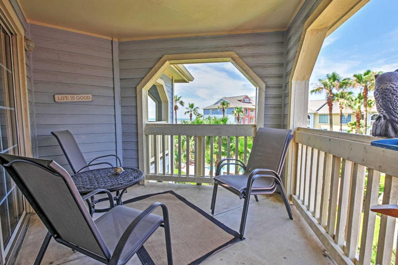 Colorful Galveston Retreat Steps From Beach And Pool Экстерьер фото